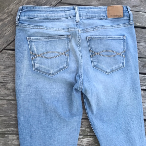 Abercrombie Super Skinny Jeans - Picture 3 of 6